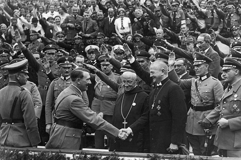 Hitler_with_Catholic_dignitaries.jpg