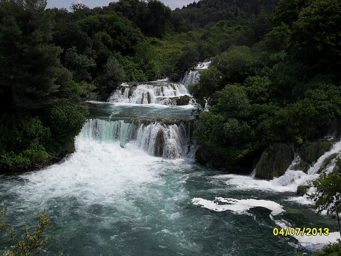 4. Kroatien-Wasser-fälle Krka-4.jpg