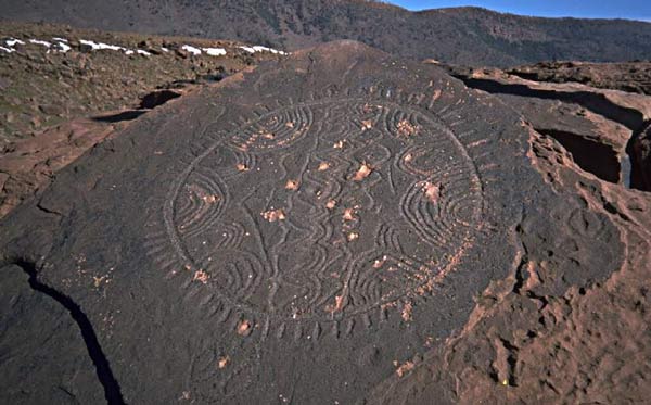 petroglyphe-marokko-by-stonewatch.jpg