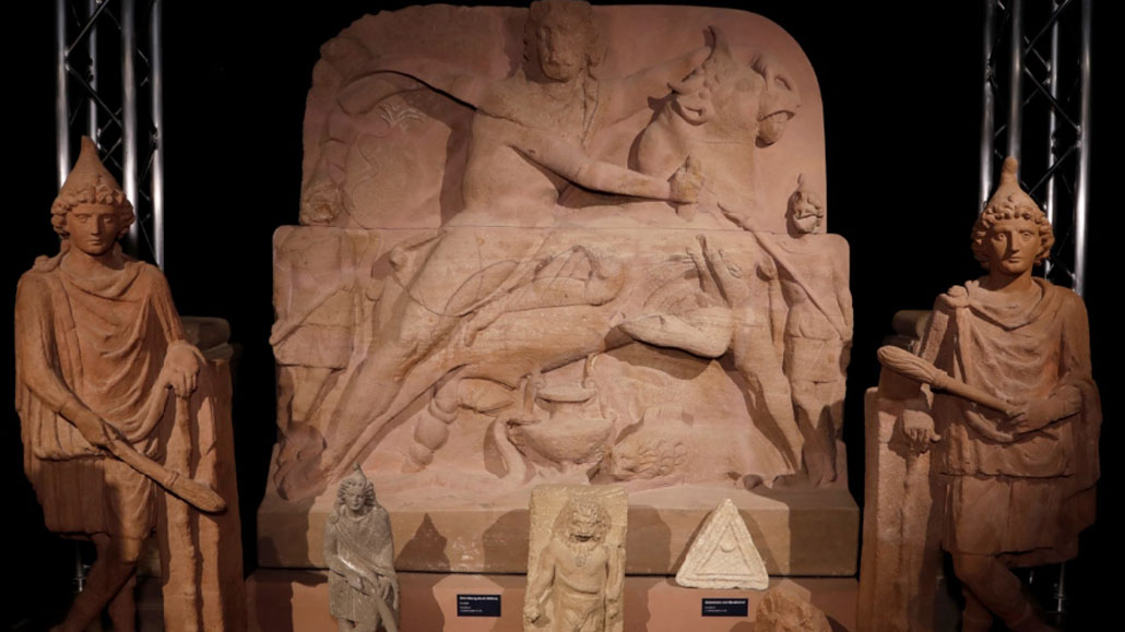 www.archaeologie42.de