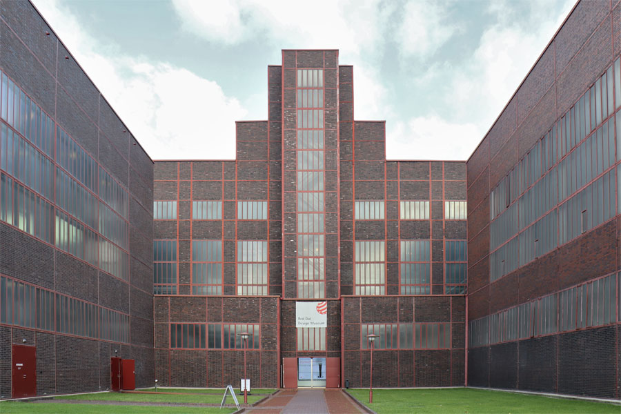 Zeche-Zollverein-Red-Dot-Design-Museum.jpg