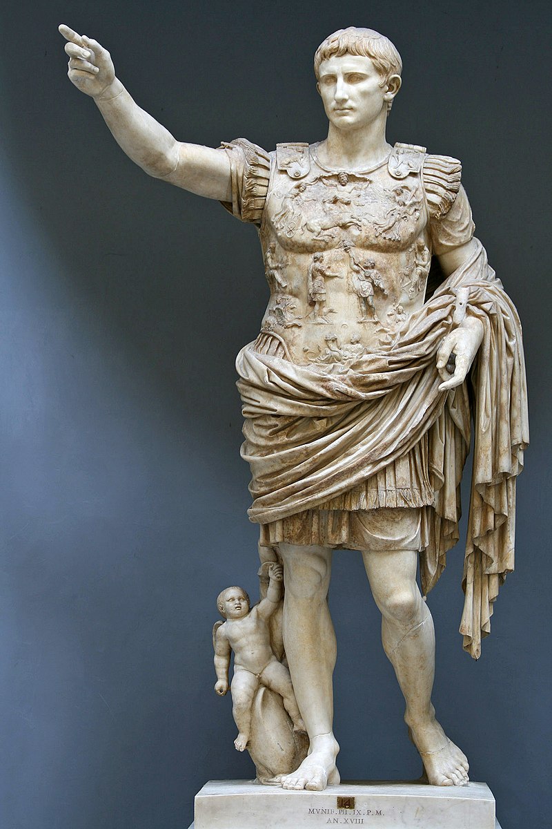 800px-Statue-Augustus.jpg